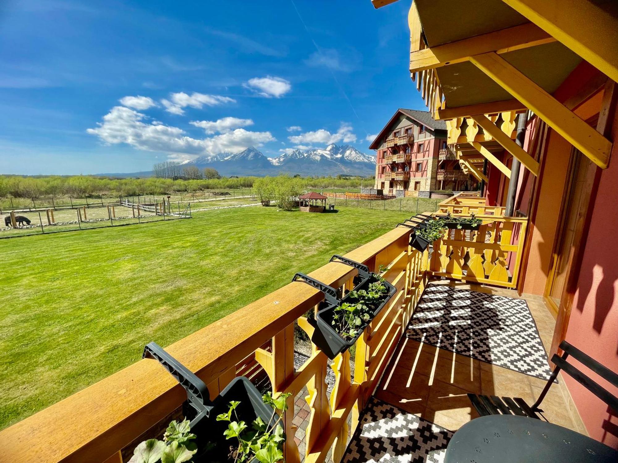 Apartment Kimo - Stunning View Of High Tatras Vel'ka Lomnica Esterno foto